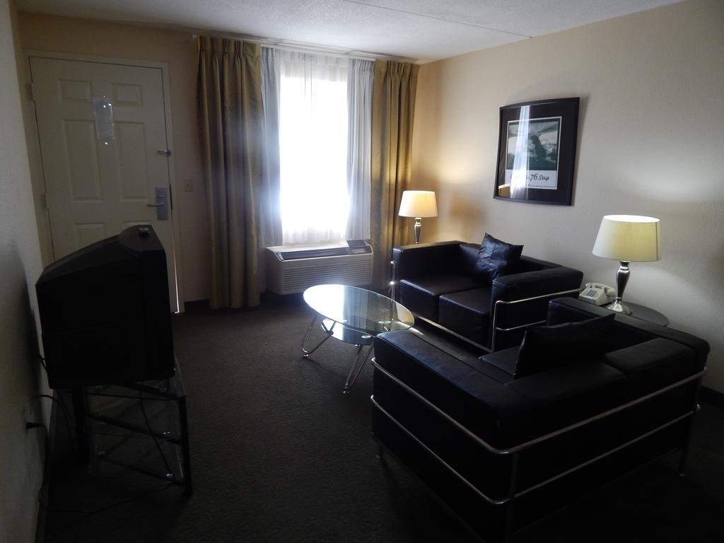 Ramada Branson Hotel And Resort Exterior foto